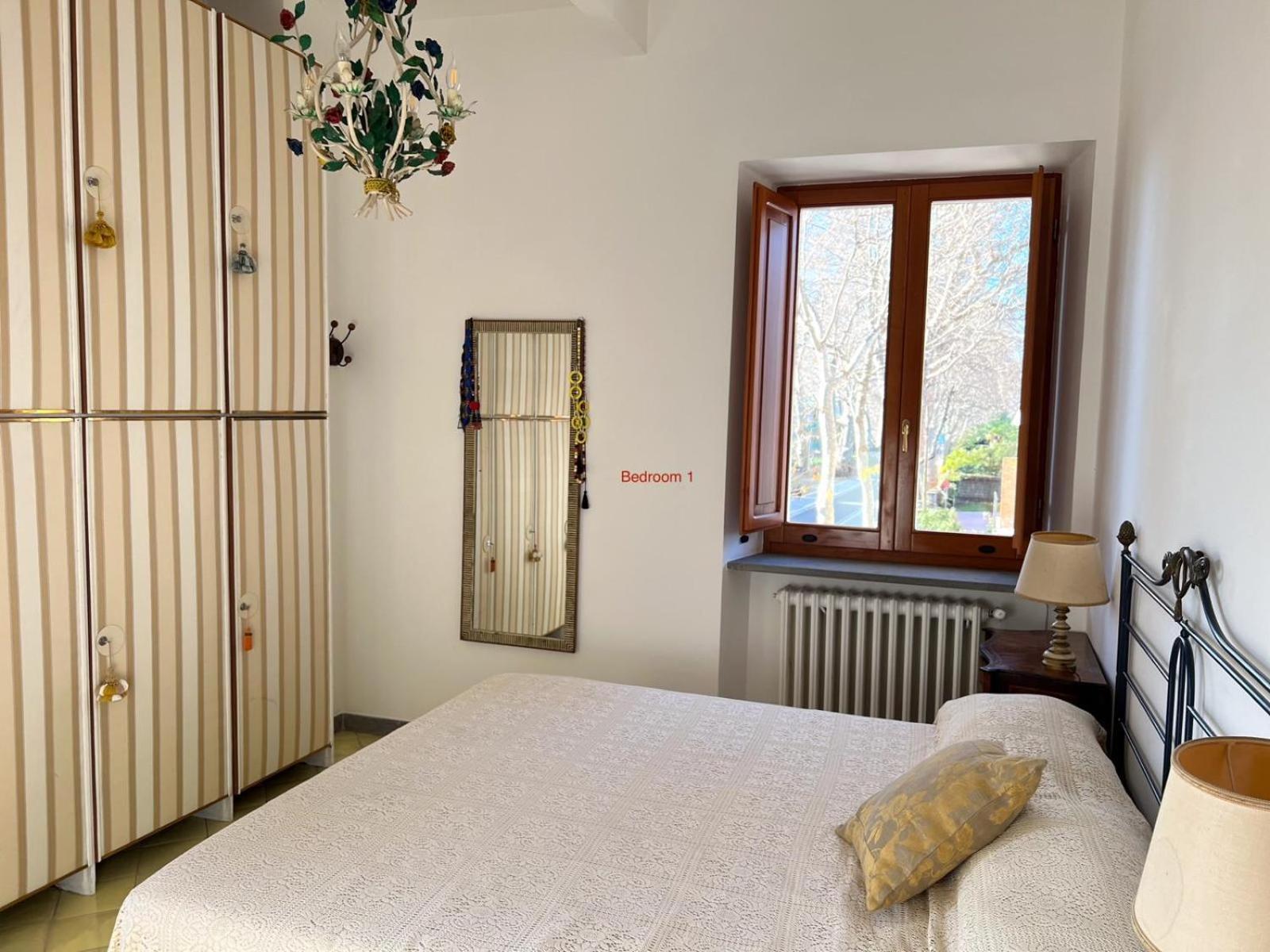La Terrazza Di Andrea Leilighet Bolsena Eksteriør bilde